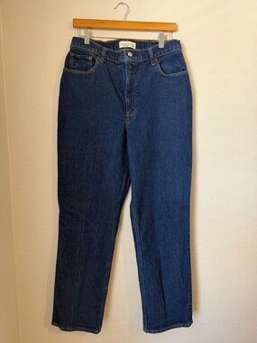 Abercrombie & Fitch Curve Love The 90s Straight Ultra High Rise Jeans, Size 31